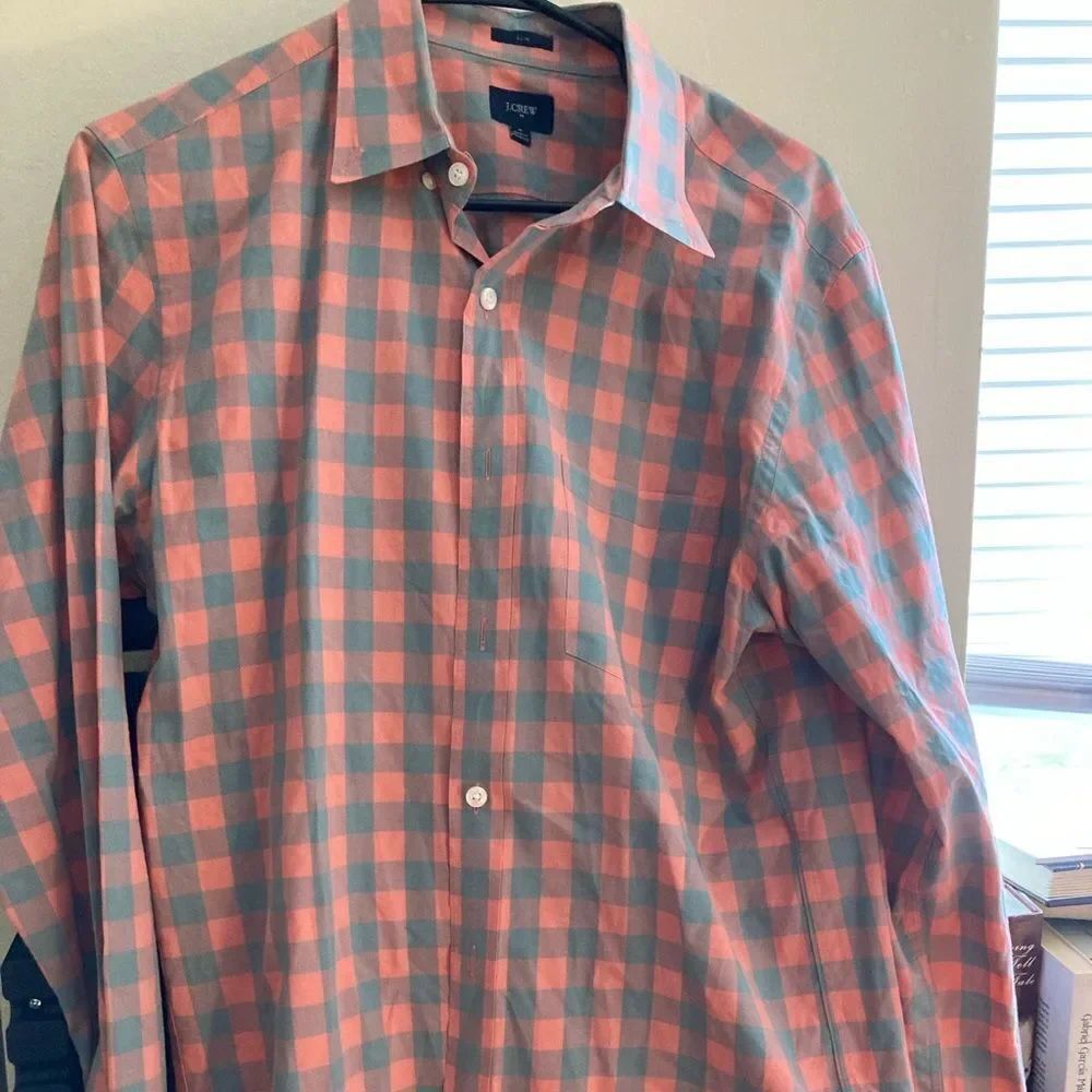 Mens Pink and Gray Plaid J.Crew Causal Button Down Shirt